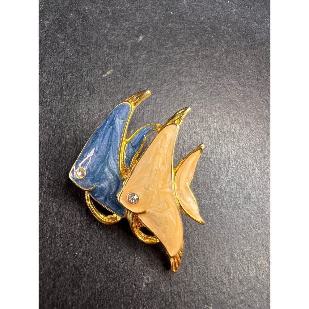 Vintage MCJ Signed Exotic Fish Gold Tone Brooch Pin - Rhinestones, Enamel - Picture 5 of 7